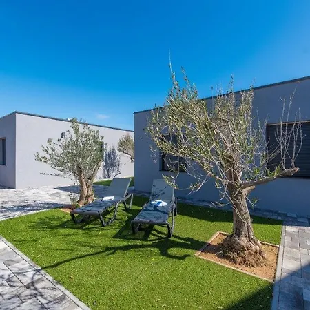 More Exclusive Villas And Spa Vir Exterior photo