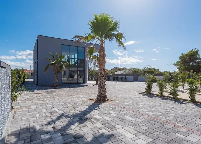 More Exclusive Villas And Spa